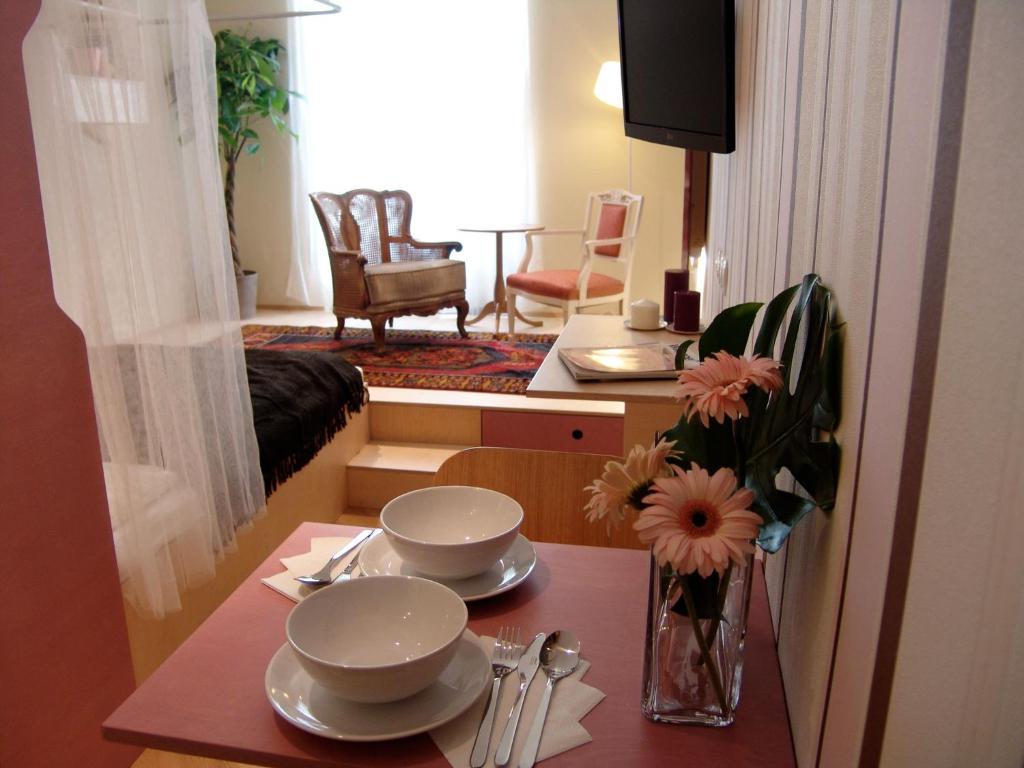 Wanz'Inn Design Appartements Wien Rum bild